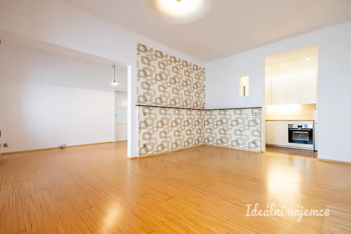 Pronájem bytu 2+1 68 m²
